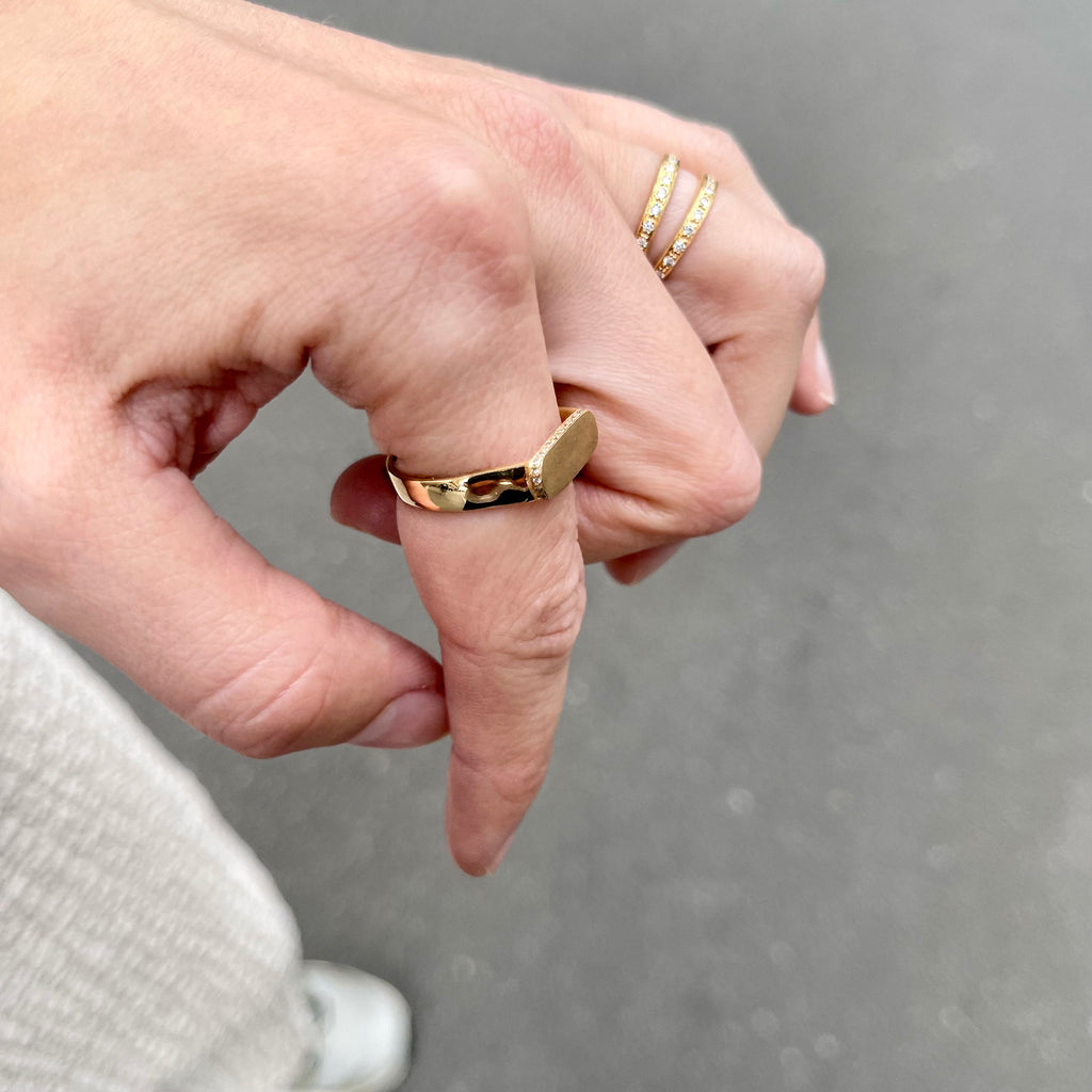 AMSTERDAM, Breitner Signet Ring, Gold/Diamonds