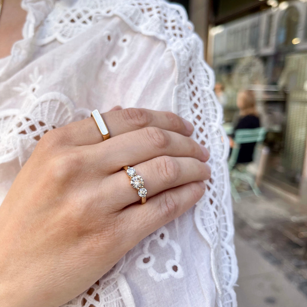 Aligned, 3-stone 1,45 tcw, Gold/White