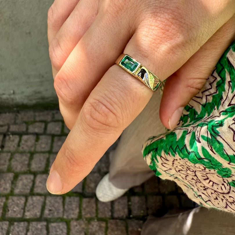 ZAMBEZI, Thandiwe Wide Ring 0,45ct, Gold/Emerald