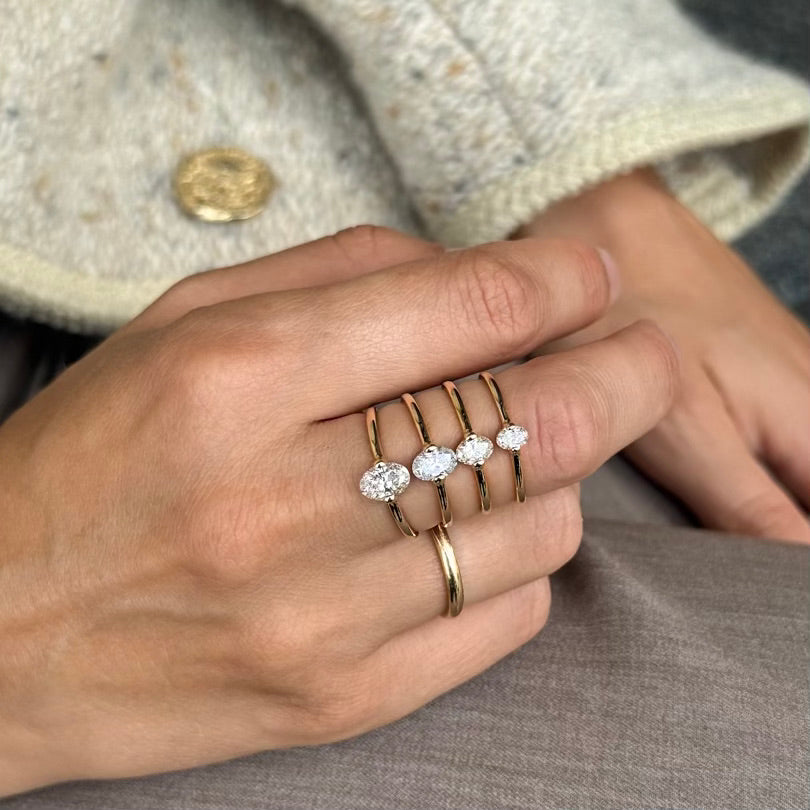 ROME, Colosseo Oval 0,70 tcw, Gold/White