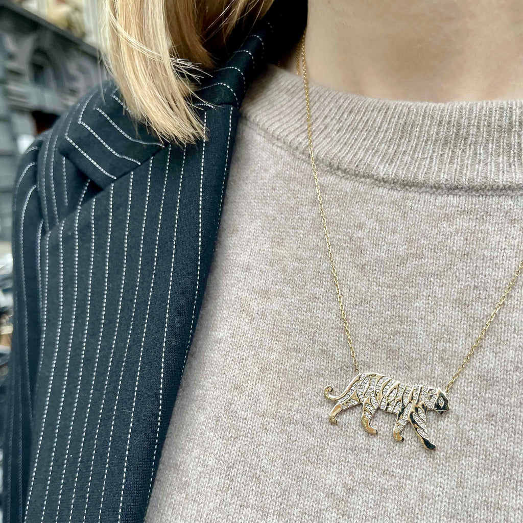 I-AM-A-TIGER,  Walk Necklace, Gold/Diamonds