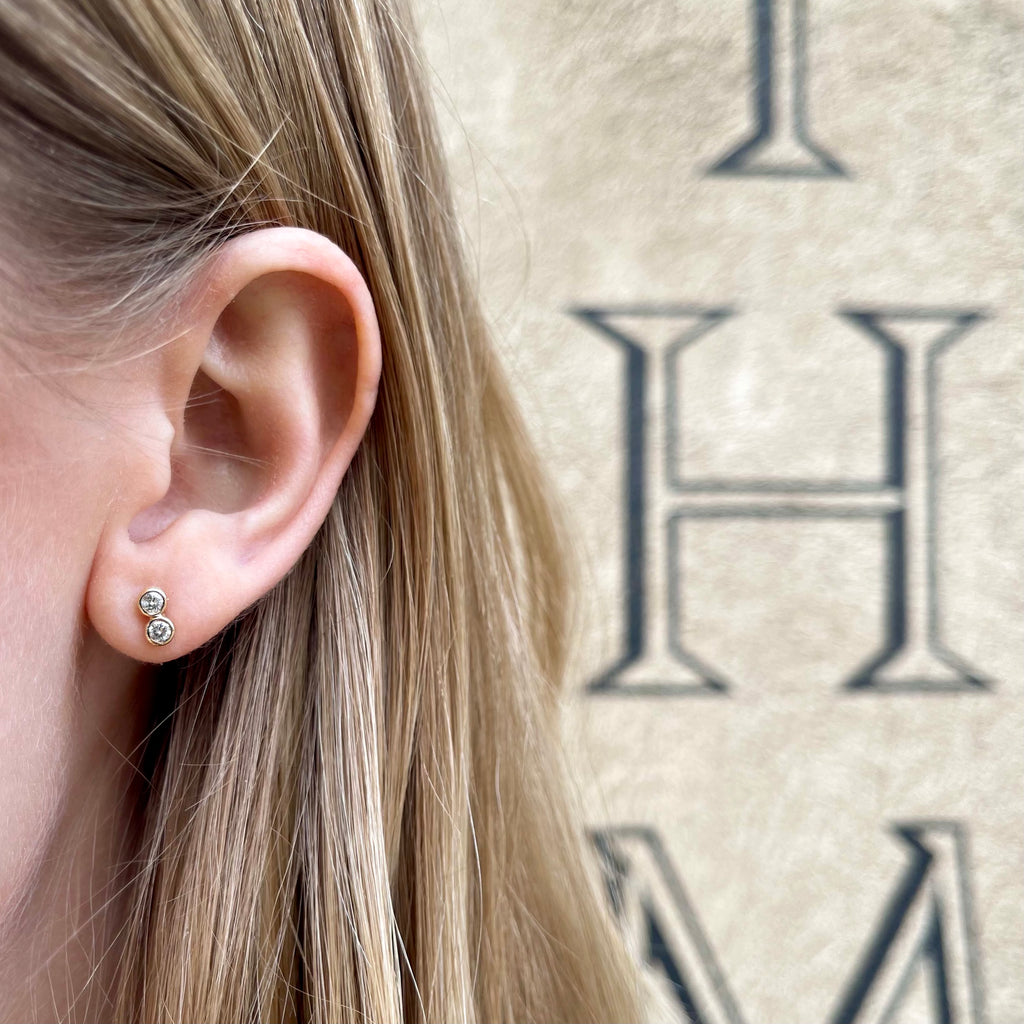 SEATTLE, Pacific Duo Studs, Gold/Diamond