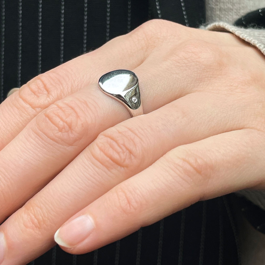 RIO, Signet 2-diamonds Ring, White/White