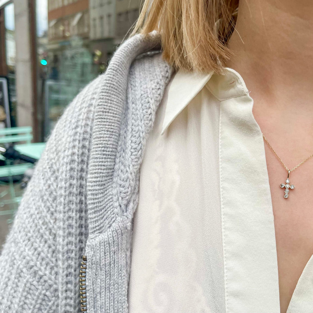 CONSTANTINOPLE, Nova Roma Pendant, Gold/white