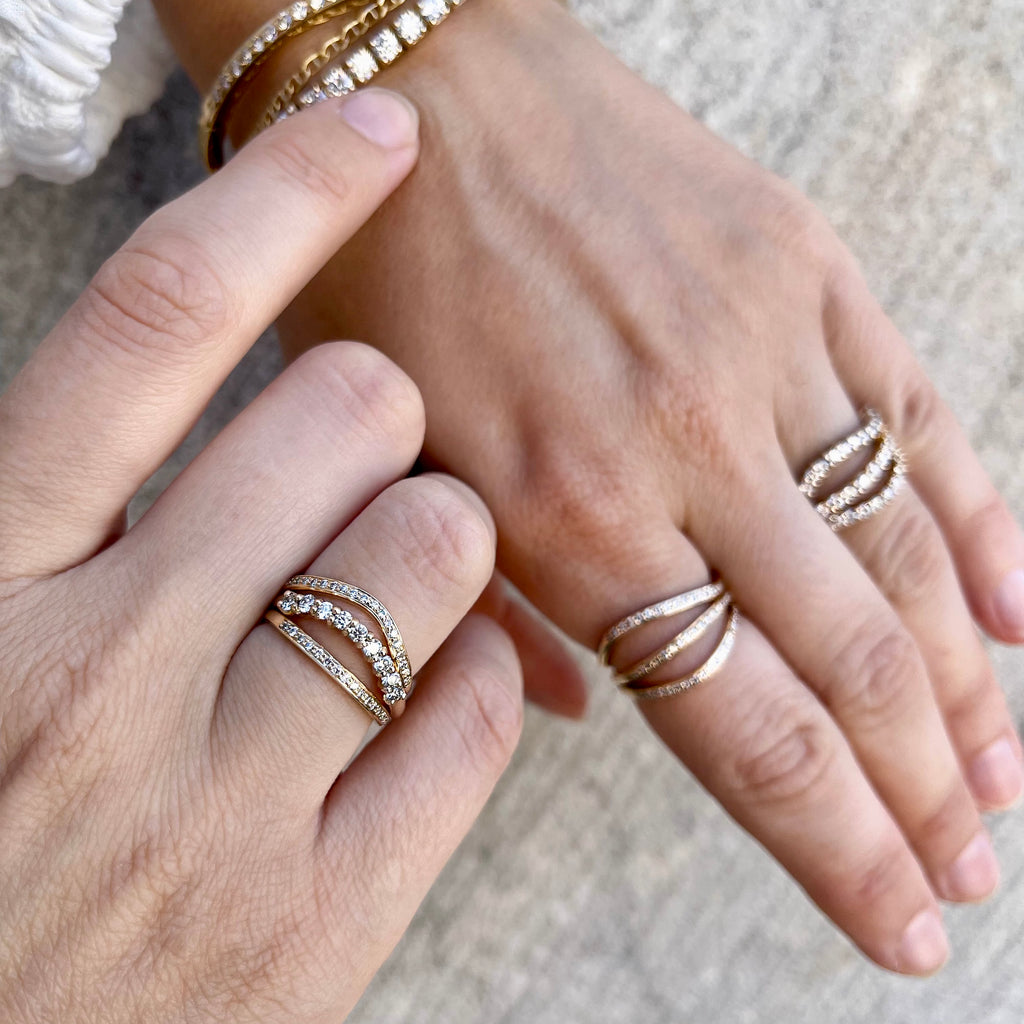 Aligned, 1/3 - 2mm, Curve Ring, Gold/White