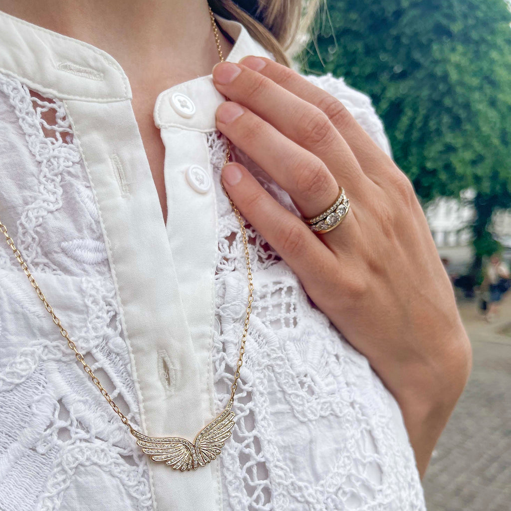 EAGLE ROCK, Wing Necklace, Gold/White