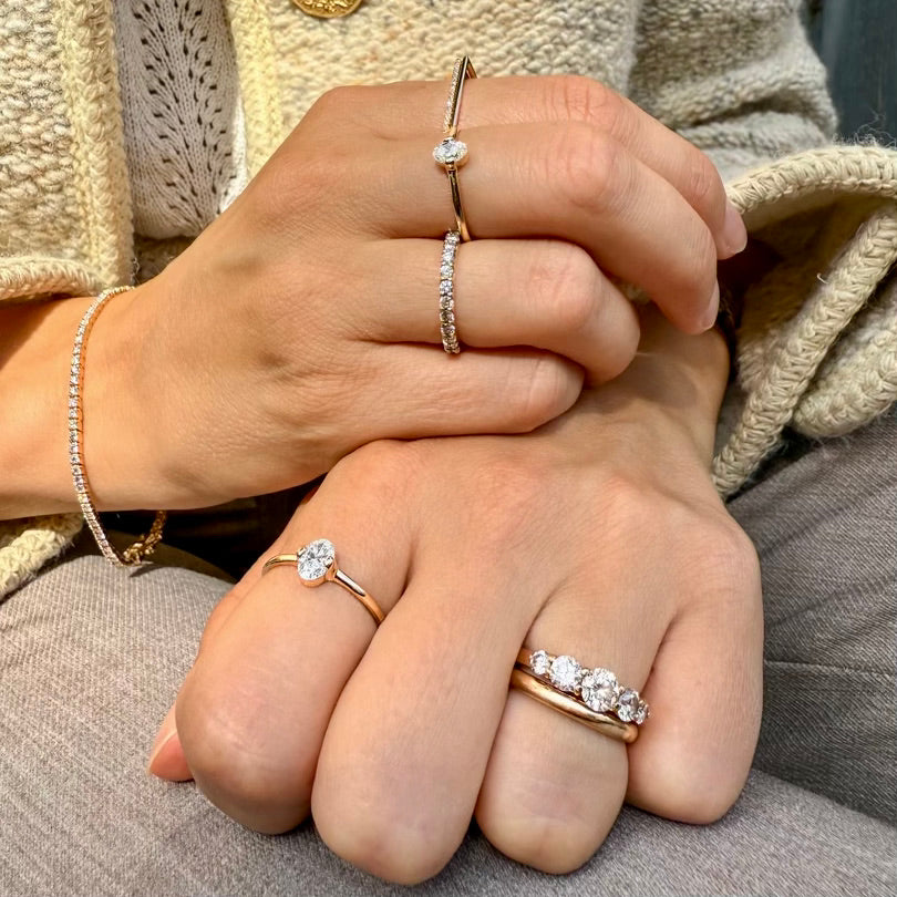 ROME, Colosseo Oval 0,70 tcw, Gold/White