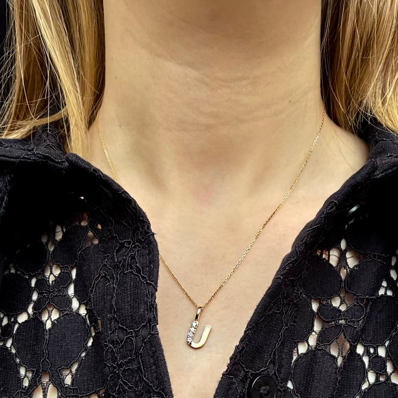 LETTERS, U Diamond Pendant 0,10ct, Gold/Diamonds