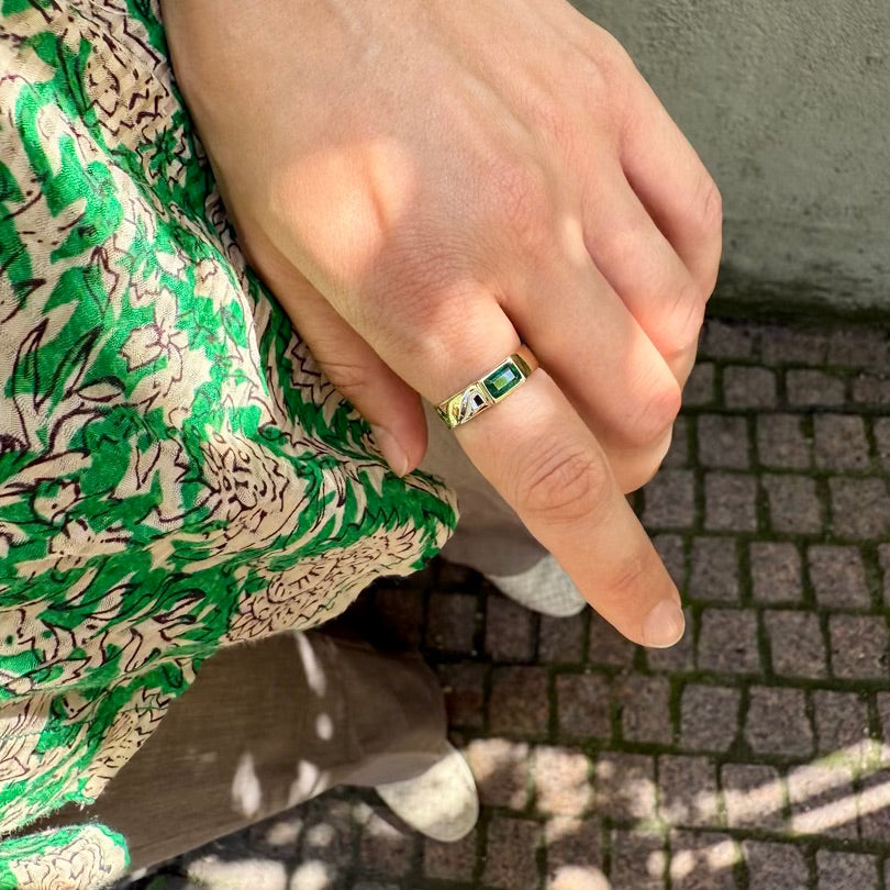 ZAMBEZI, Thandiwe Wide Ring 0,45ct, Gold/Emerald