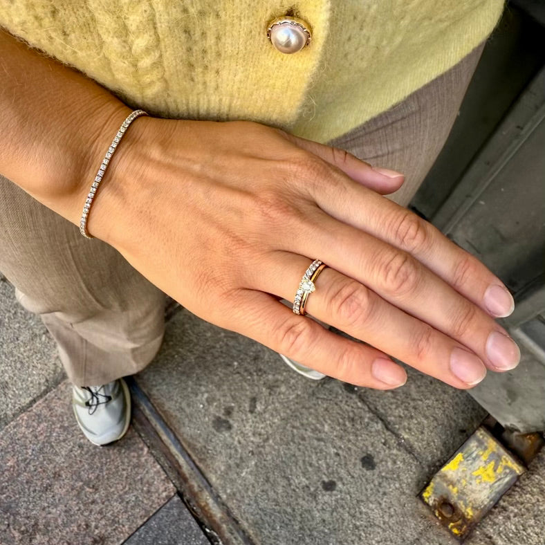 CAPRI, Piccola Pear 0,34 tcw, Gold/Yellow