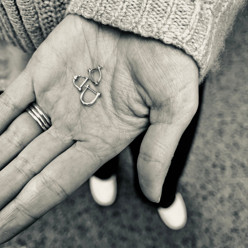 DUBLIN, Huggies 11mm, Gold/Diamond