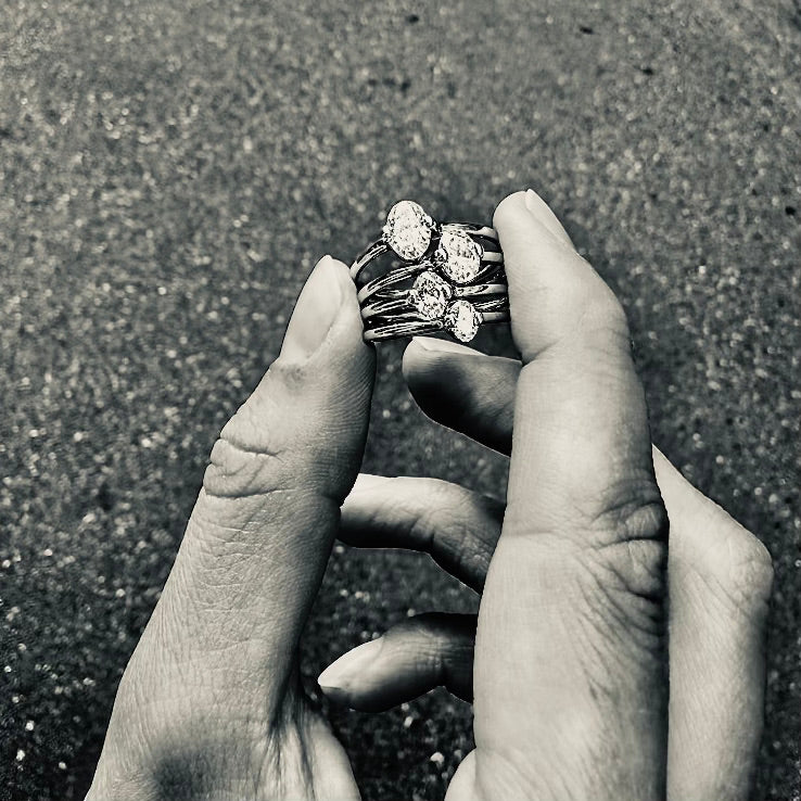 ROME, Colosseo Oval 0,70 tcw, Gold/White