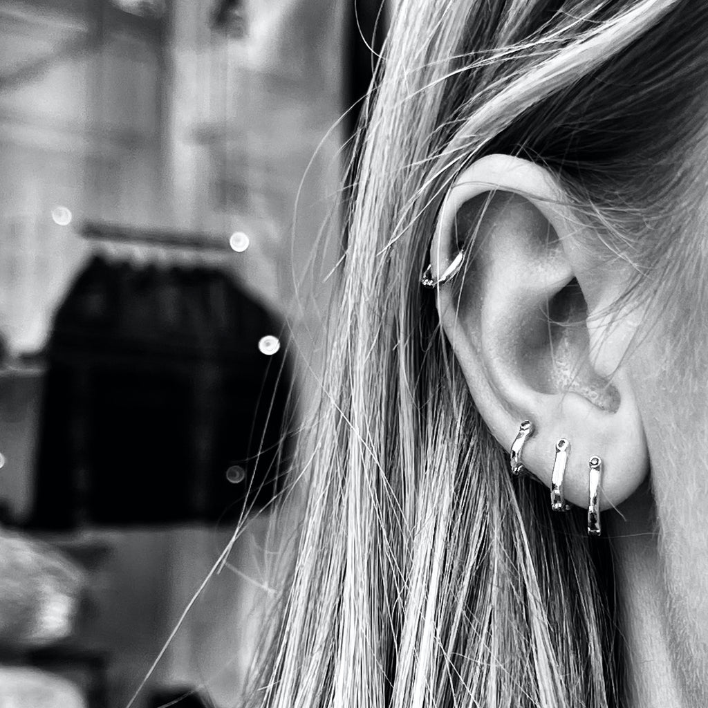 DUBLIN, Huggies 11mm, Gold/Diamond