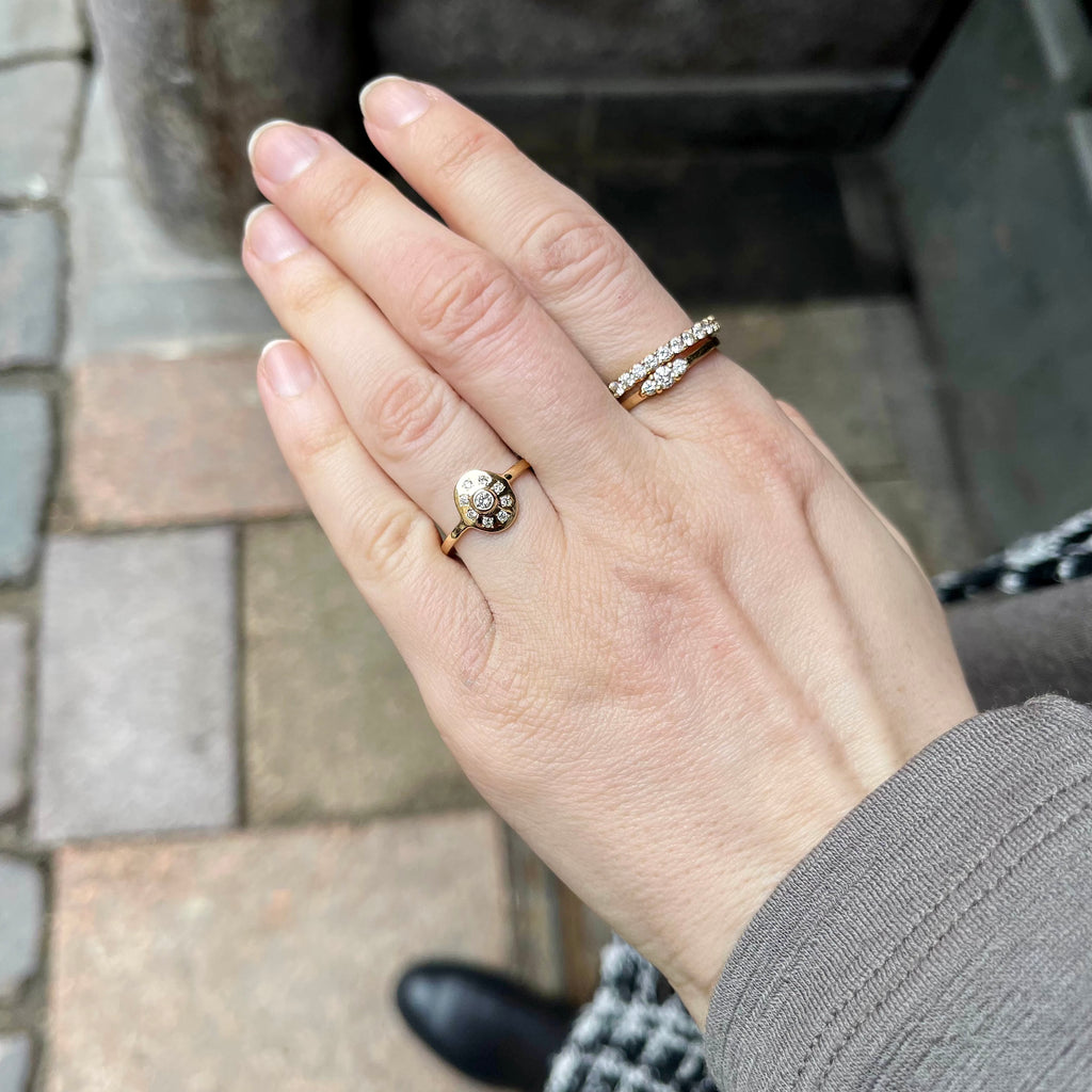 NEW VINTAGE, Classic small ring, Gold/White