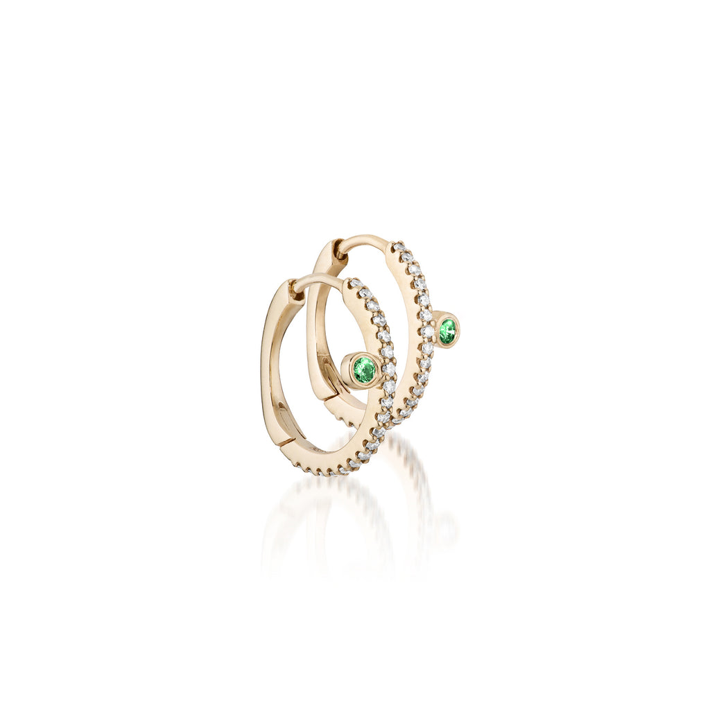 OLYMPIA, Eirene Bezel-side huggies, 0,29ct 14mm, Gold/Emerald/Diamonds
