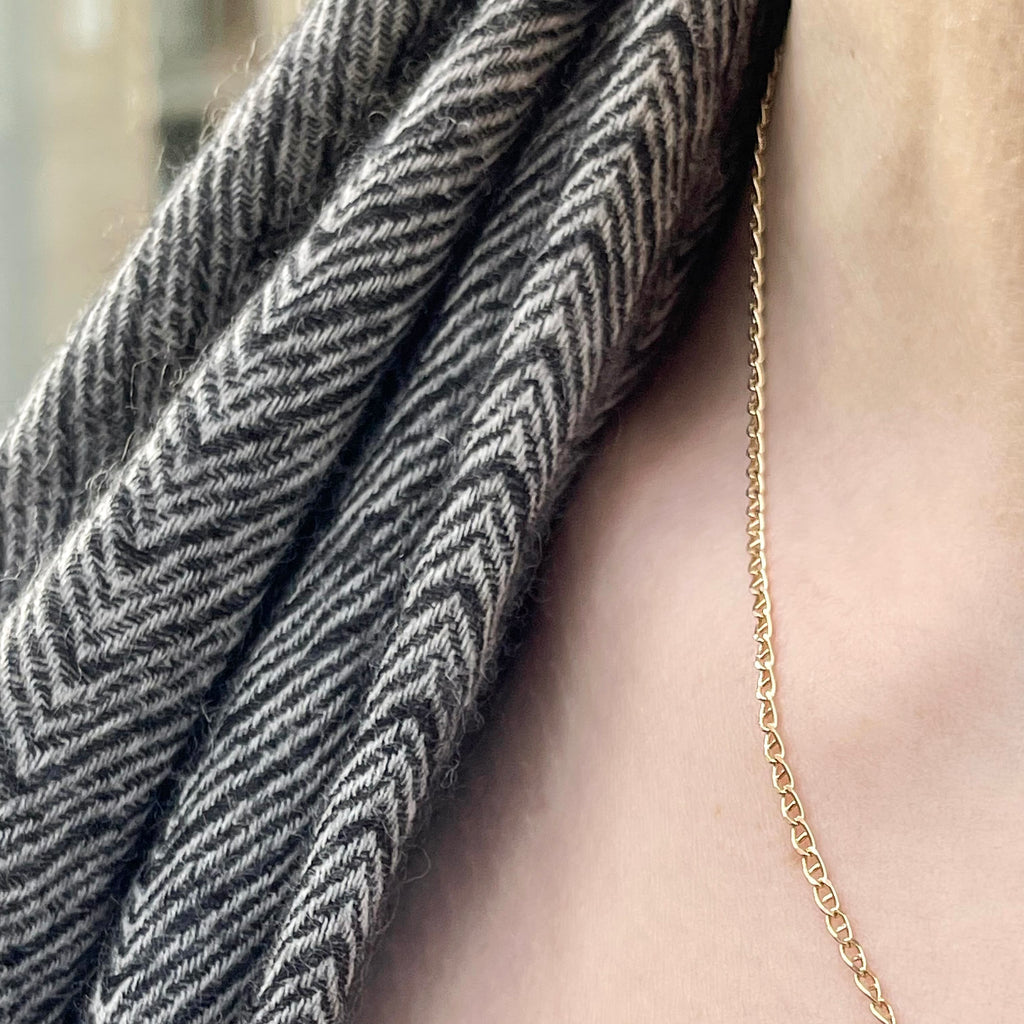 BASIC, Ancla Necklace, Gold 18k