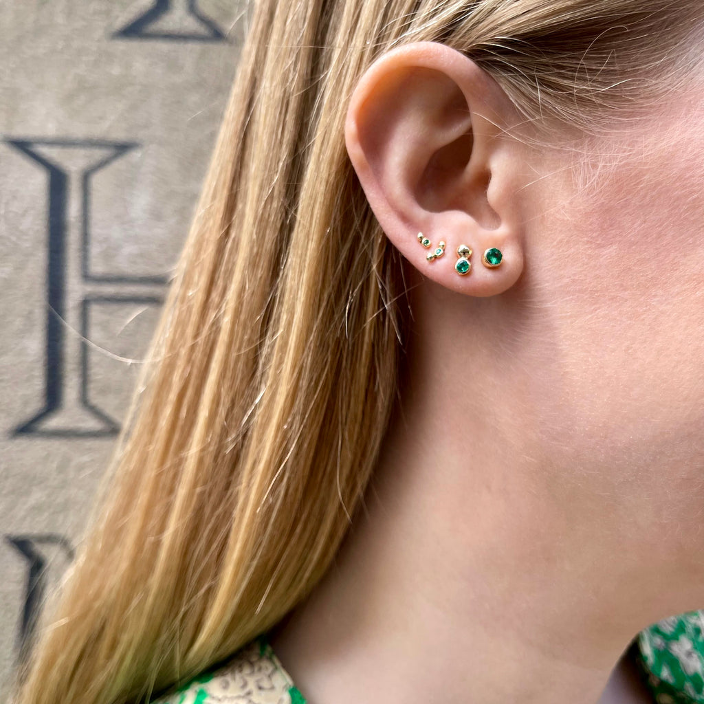 SEATTLE, Aquarium Studs, Gold/Emerald