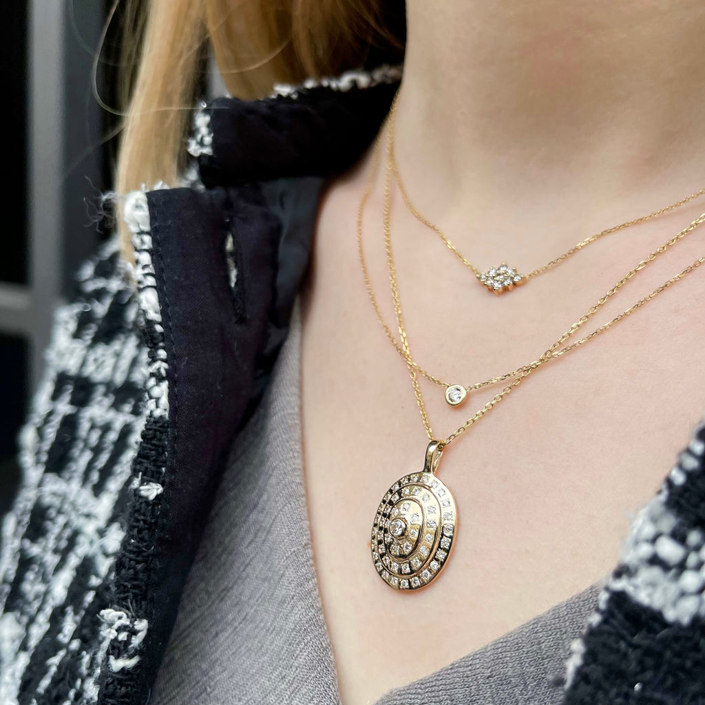 NEW VINTAGE, Large Oval Pendant, Gold/White