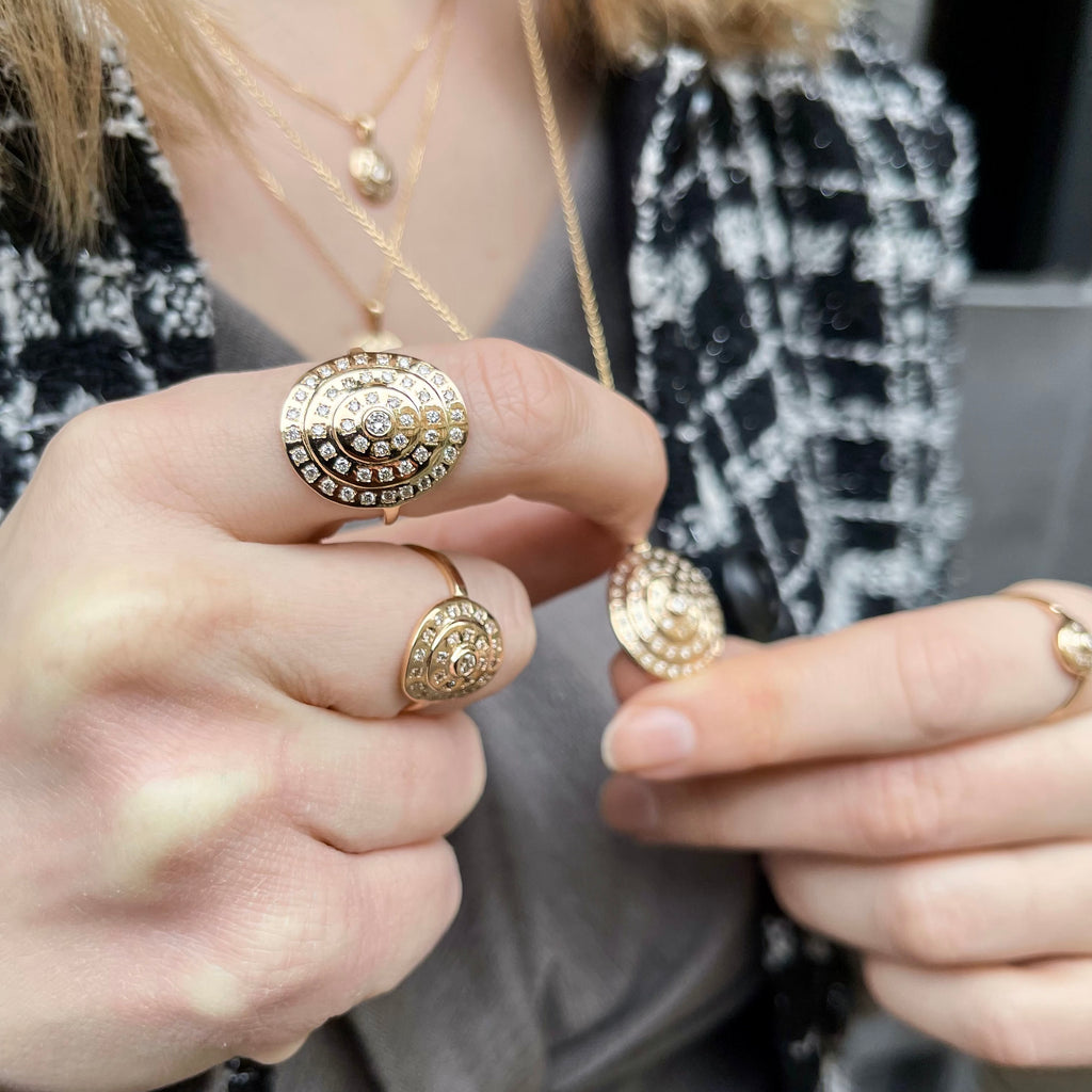 NEW VINTAGE, Classic Oval ring, Gold/White