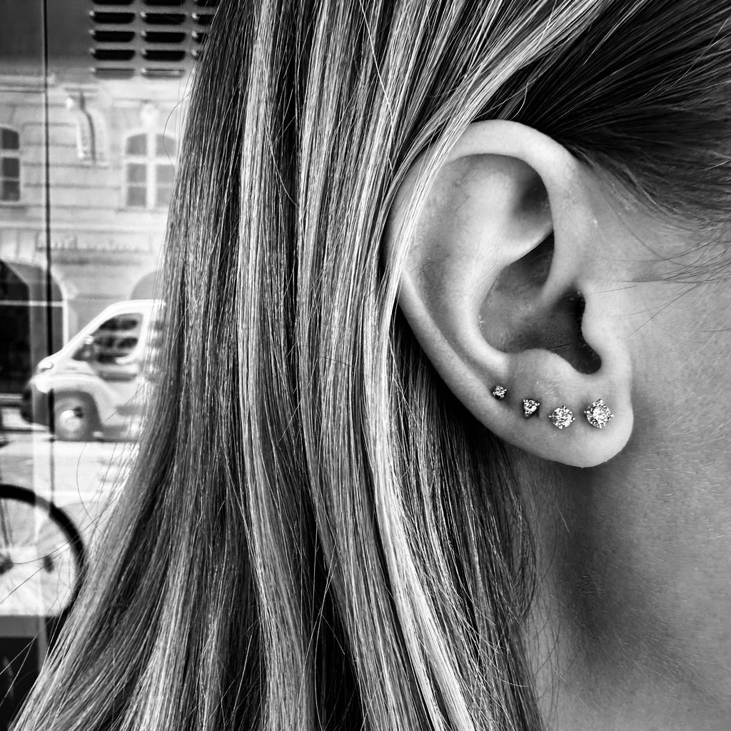 OLYMPIA, Artemis Studs 0,40ct, White/White