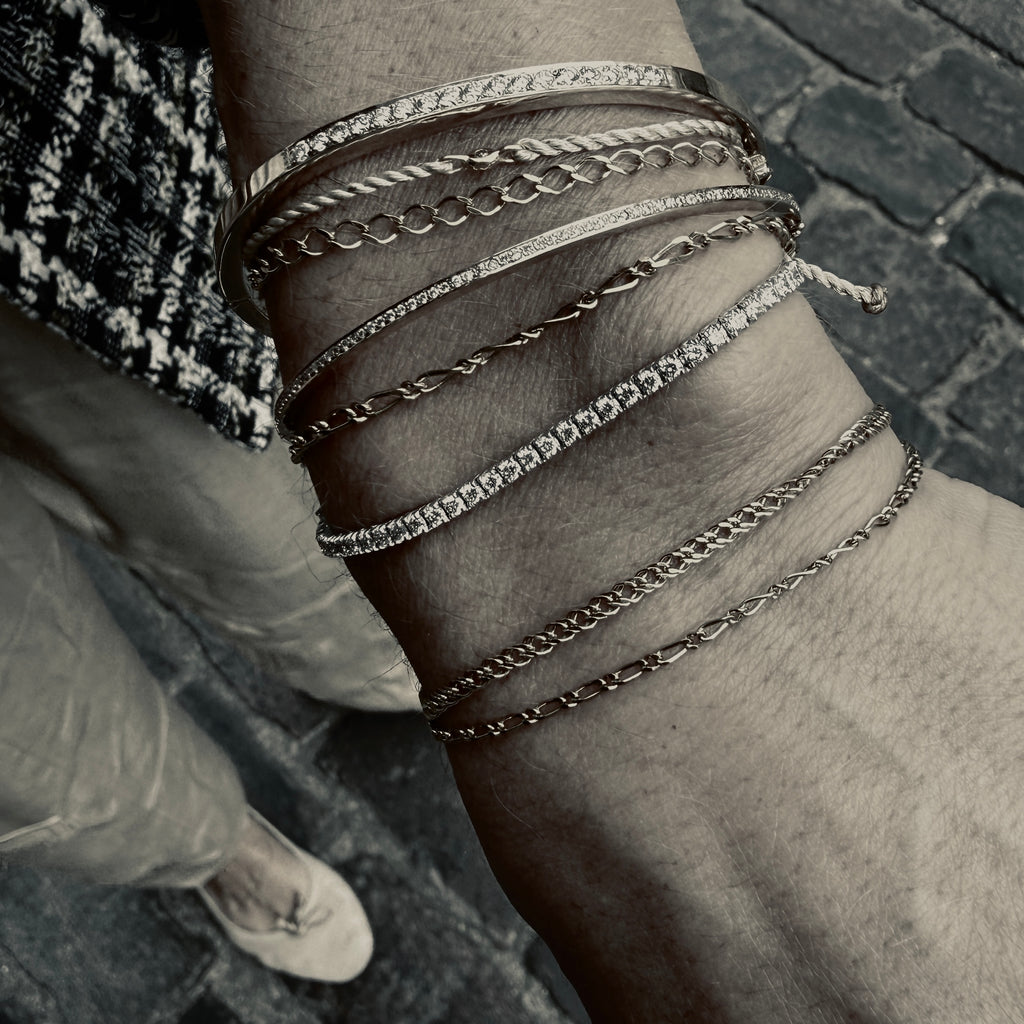 BASIC, Ariége SMALL Decorated Bracelet, Gold 9k