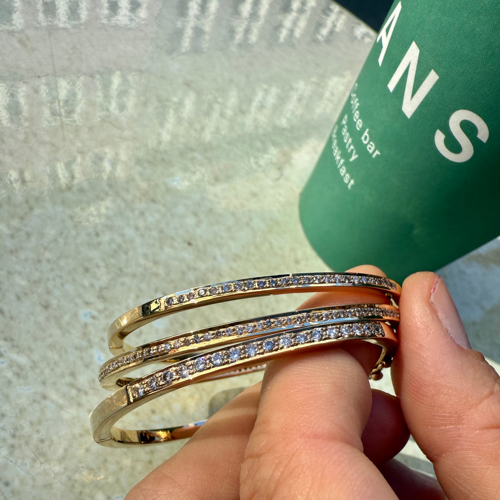 DIAMONDS, 1/1-Line Classic Bangle 1,60ct - SAMPLE large size 3, gold/white