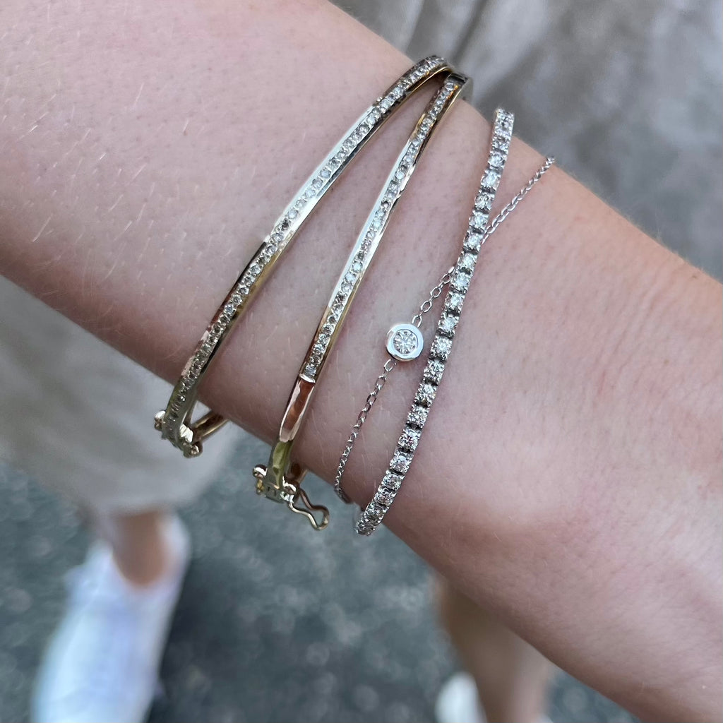 DIAMONDS, 1/1-Line Classic Bangle, gold/white