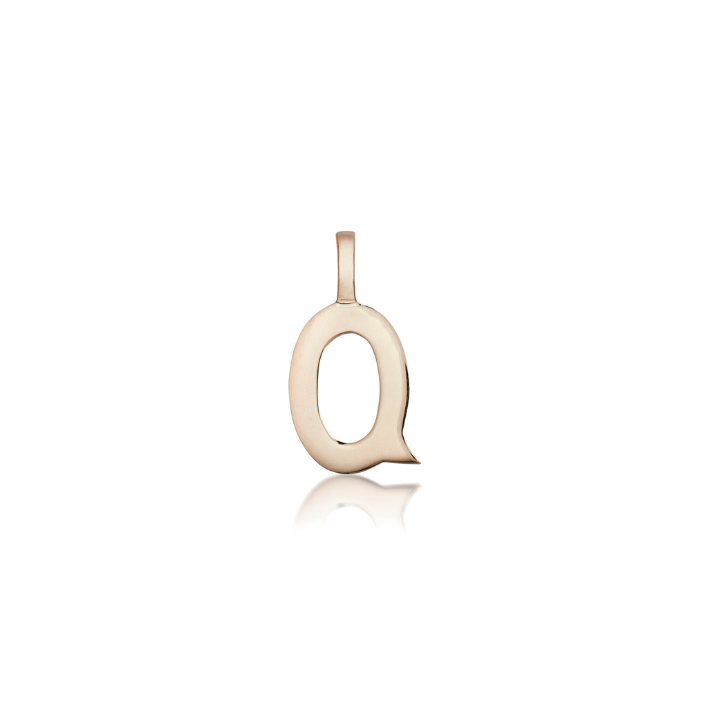 LETTERS, Q Mega Pendant, Gold