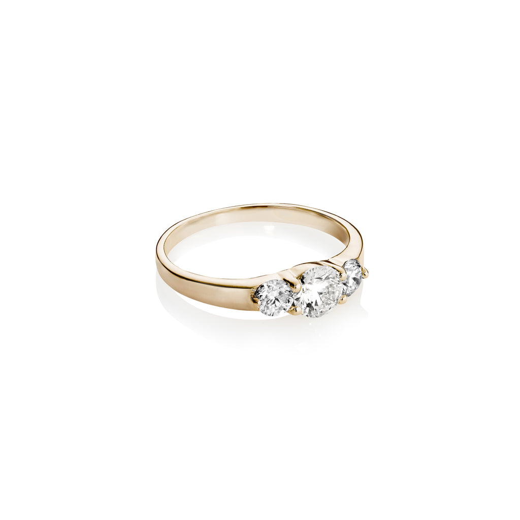 Aligned, 3-stone 0,85 tcw, Gold/White