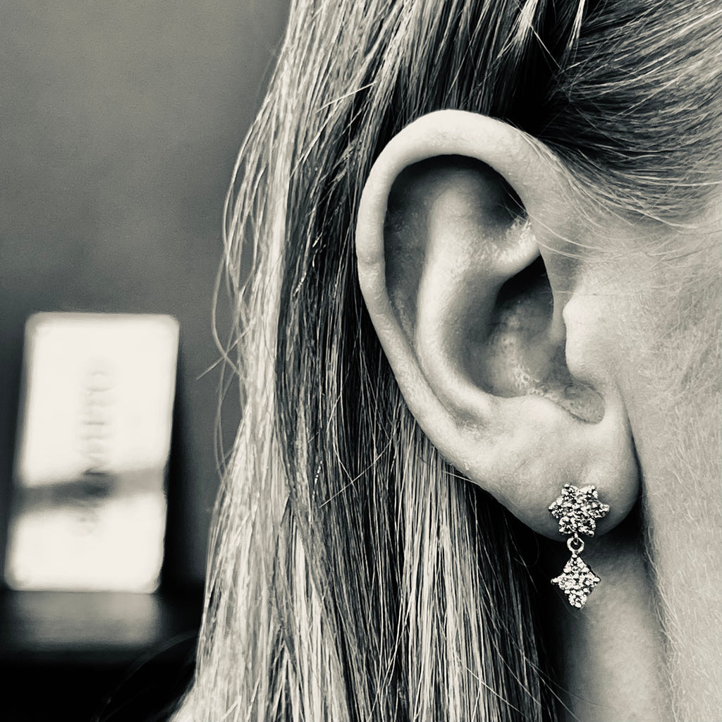 TUSCANY, Pitigliano Earring, Gold/White