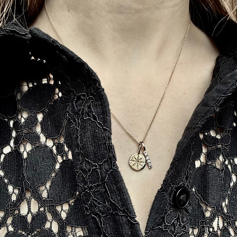 LETTERS, I Diamond Pendant 0,10ct, Gold/Diamonds