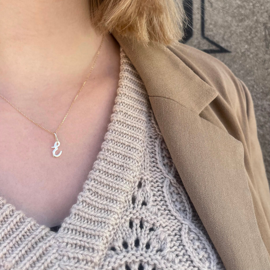 LETTERS, E Pendant, Gold