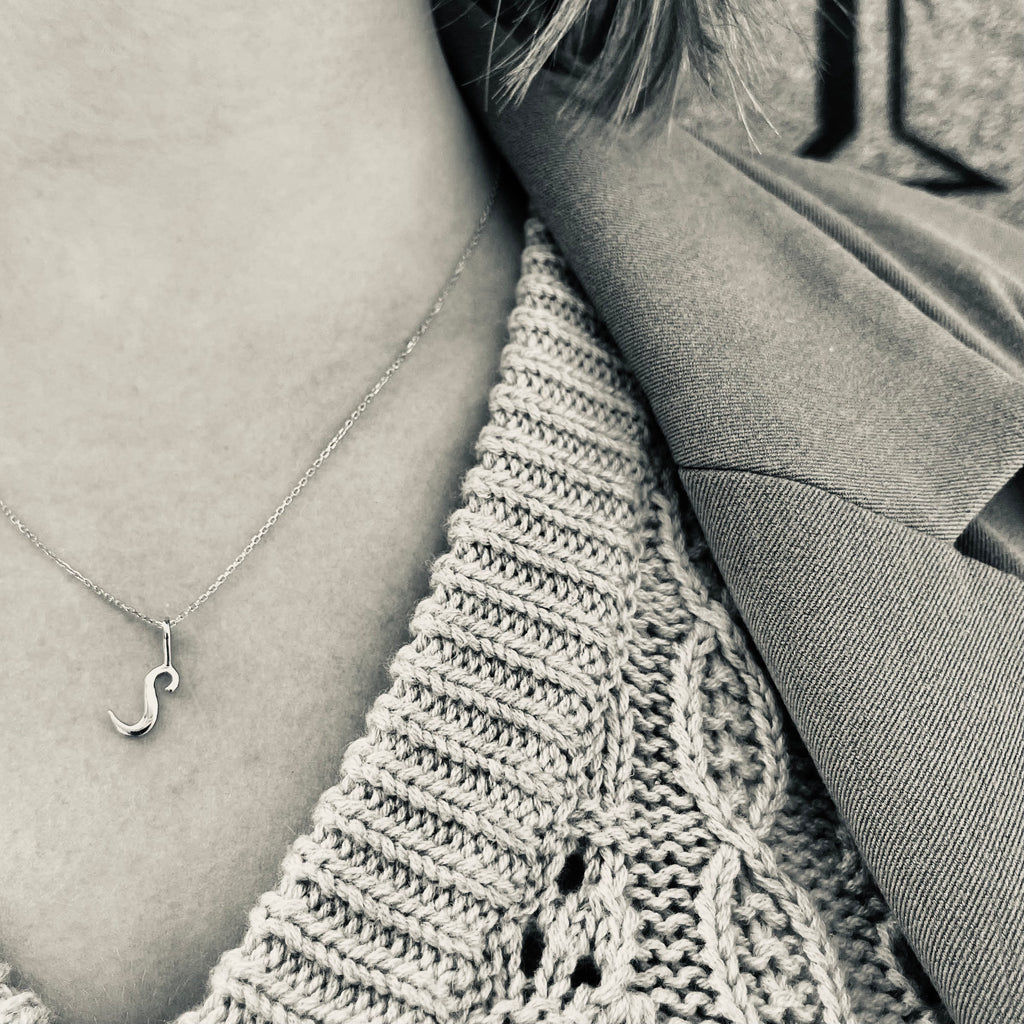 LETTERS, S Pendant, Gold