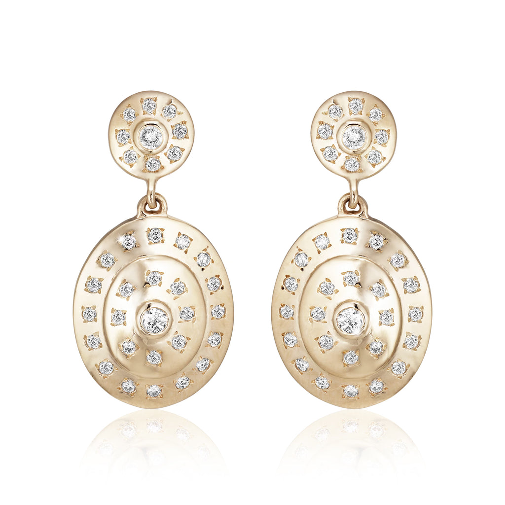 NEW VINTAGE, Classic Large Earrings, Gold/White