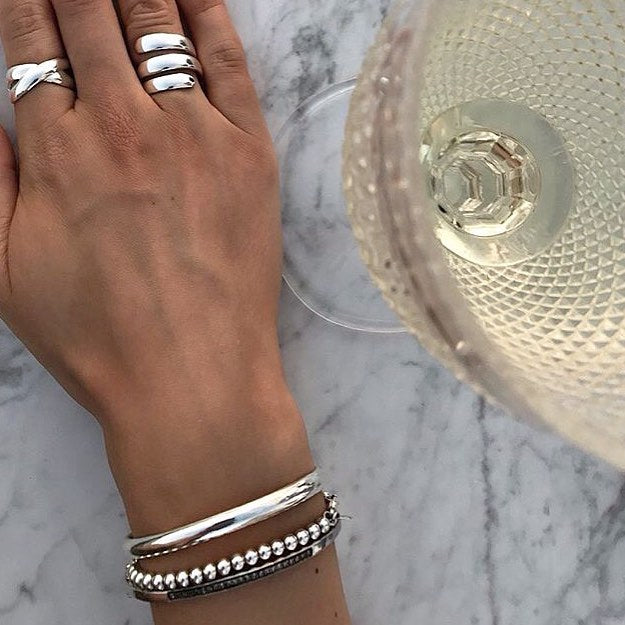 DIAMONDS, 1/4-Lined Bangle, Silver