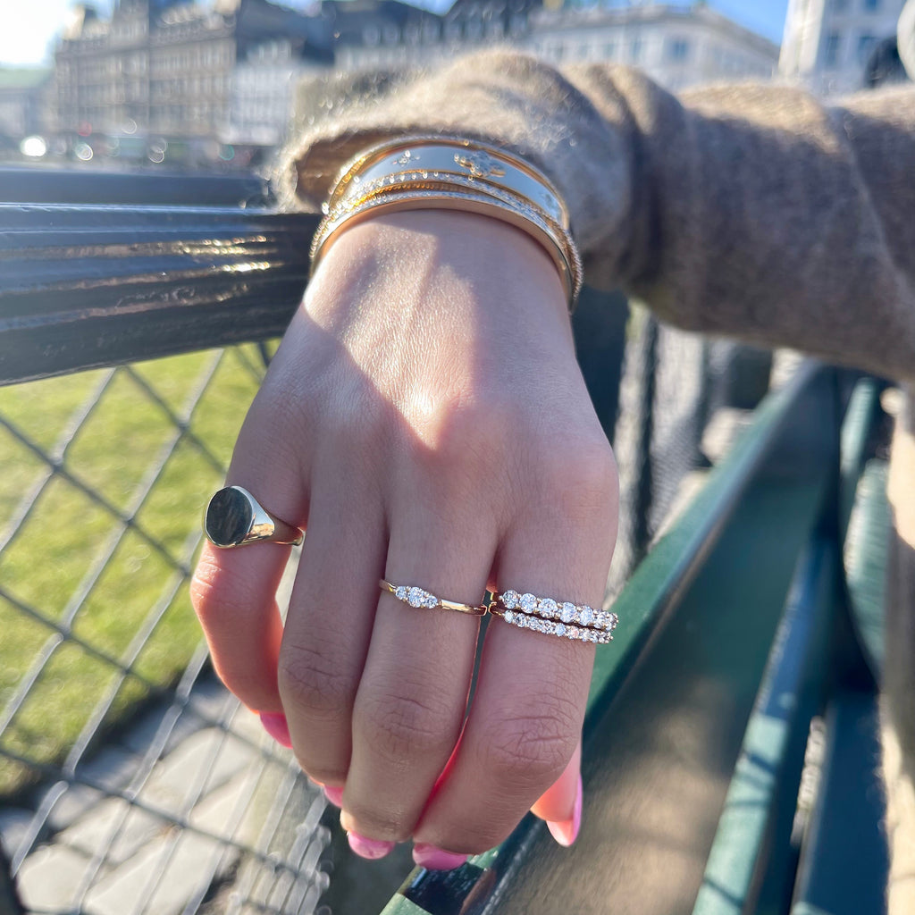 ALIGNED, 3-stone 0,16 tcw, Gold/White