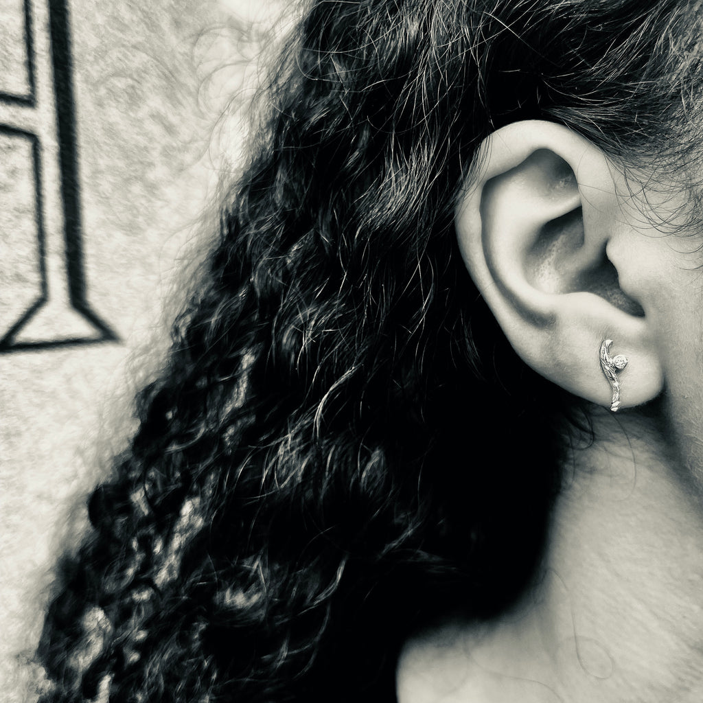 KALAHARI, Lily diamond stud , Gold/White