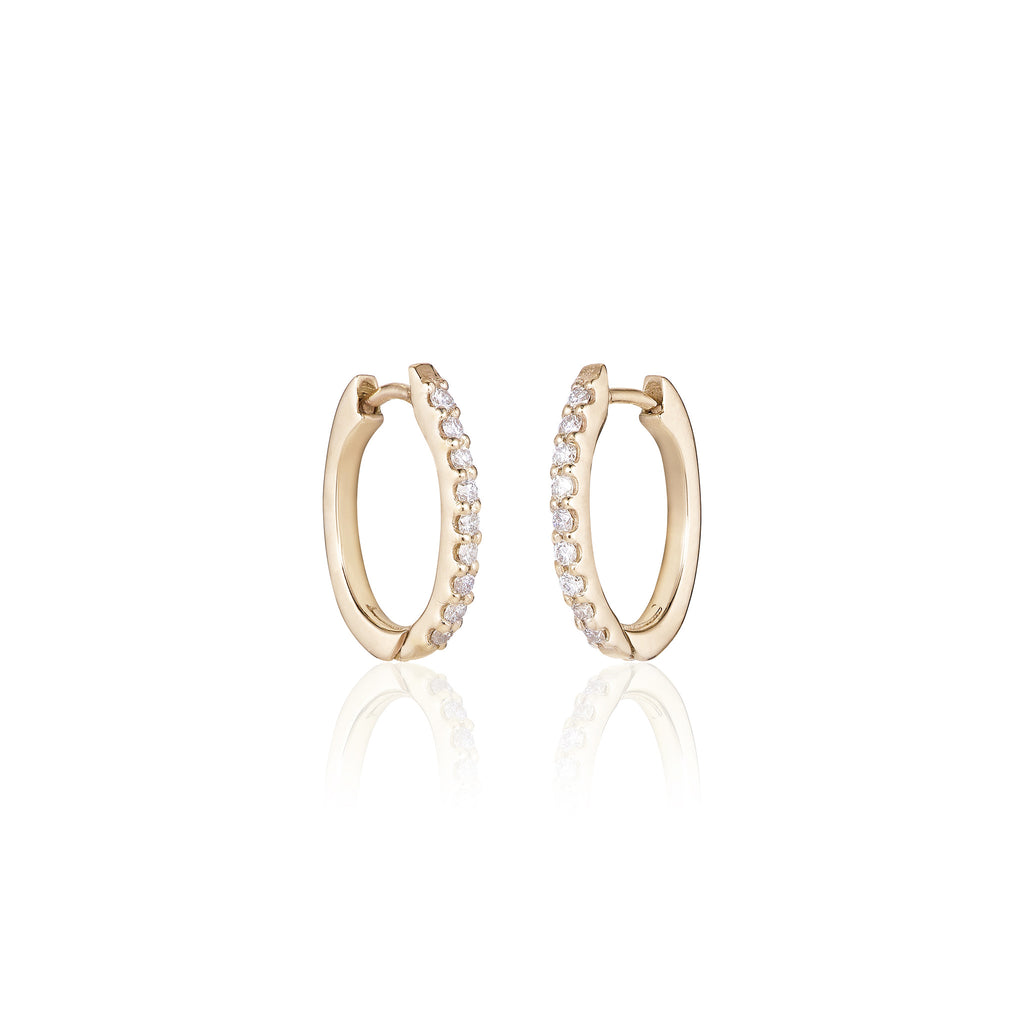 ALIGNED, EVEN Oval huggies 15mm 0,30ct, Gold/White