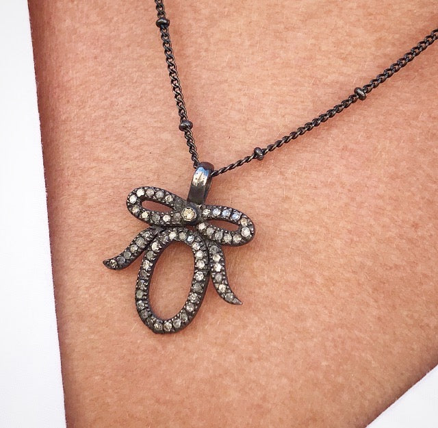 DIAMONDS, Bow Necklace Large