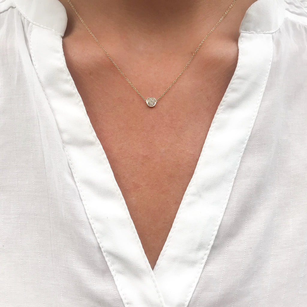 CIRCLE LINE, Tiny Circle Necklace, Gold/White