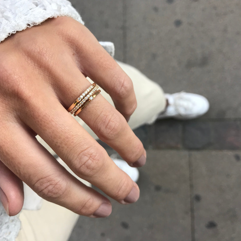 ALIGNED, 1/3-Line Ultra Light Ring, Gold/White