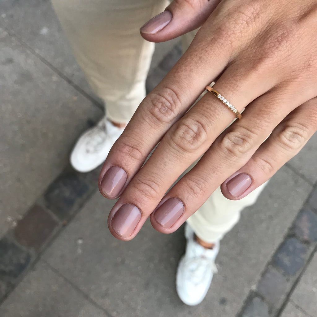 ALIGNED, 1/6-Line Ultra Light Ring, Gold/White