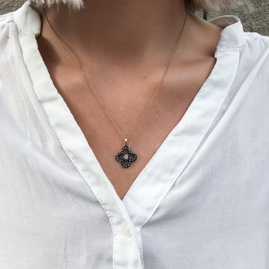 CLOVER CPH, Luckily Pendant, Mix/Gray