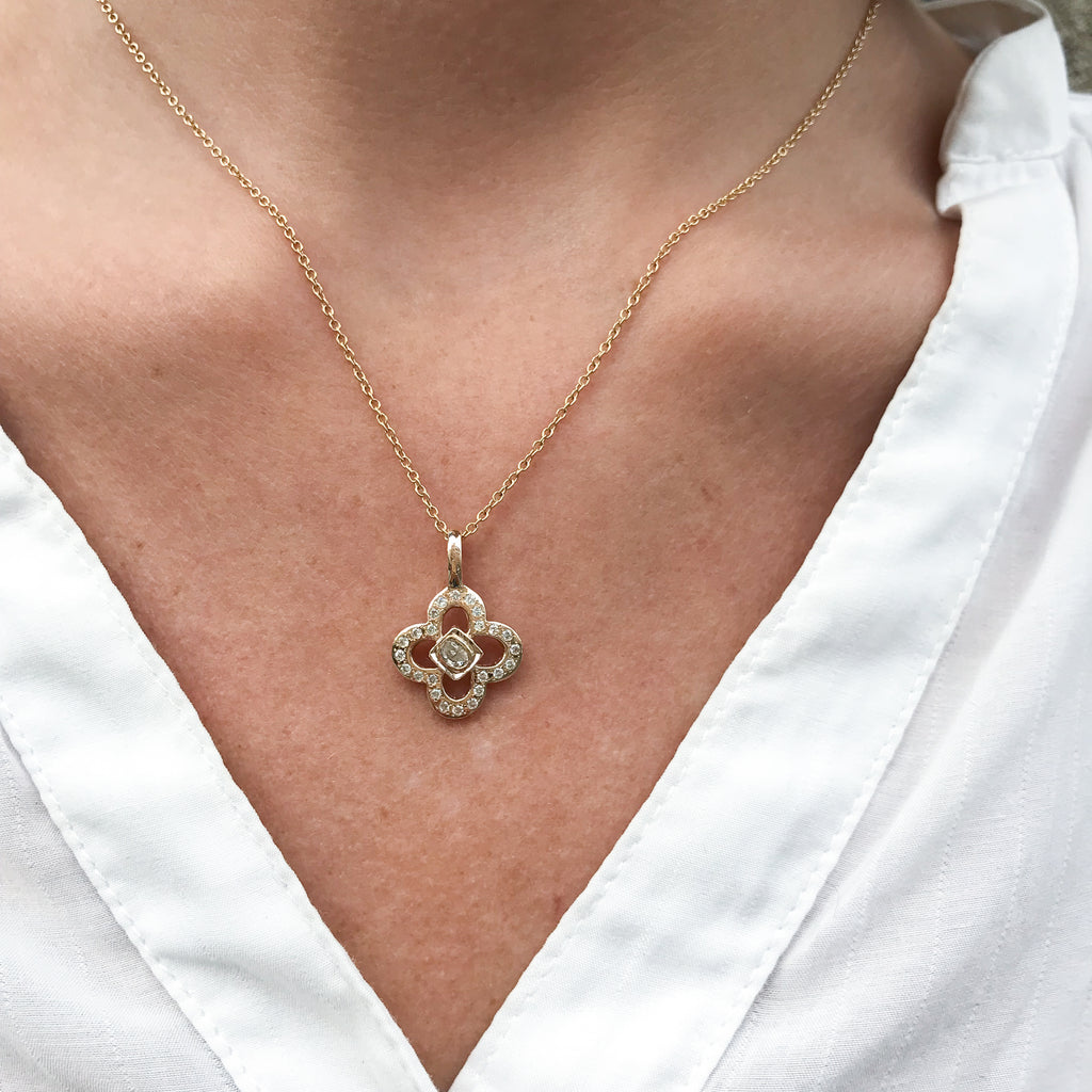 CLOVER CPH, Luckily Pendant