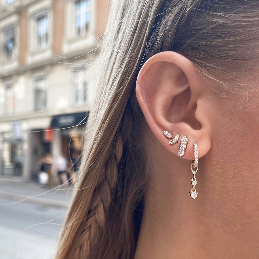 OLYMPIA, Hermes line Stud 0,66ct, Gold/White