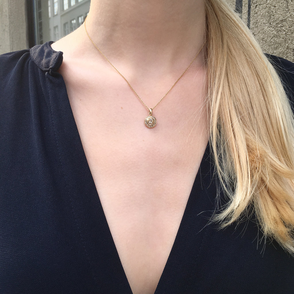 MODERN VINTAGE, Victorian Pendant