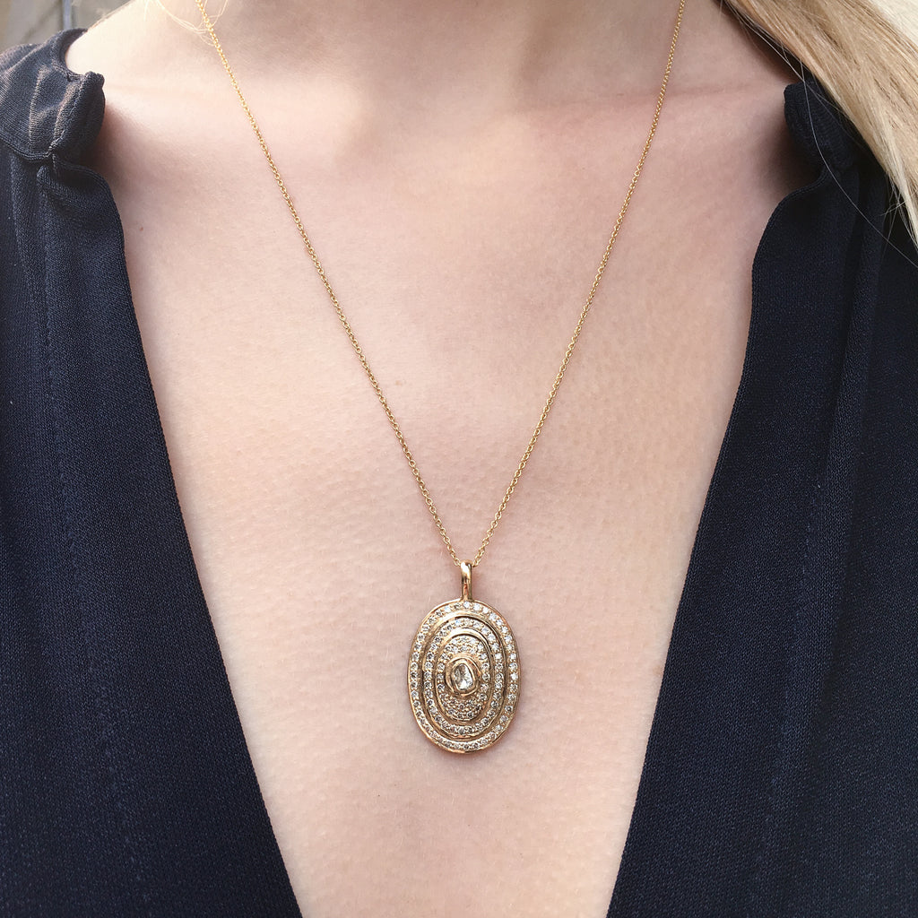 MODERN VINTAGE, Victorian Luxury Pendant