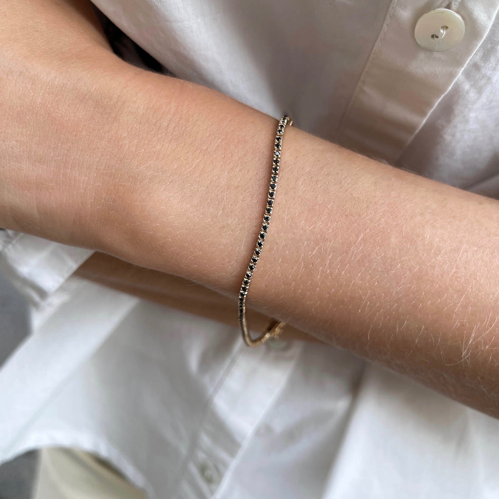 Aligned, TENNIS 0,95tcw/1,25mm-19cm, Gold/JetBlack