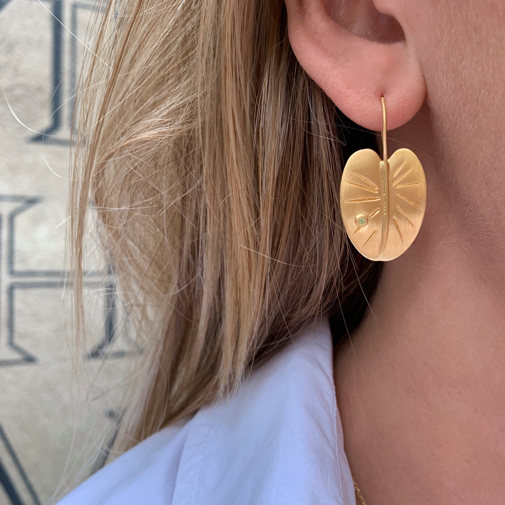 WATERLILY, Large Lily Leaf