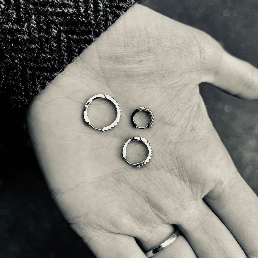 ALIGNED, EVEN round huggies 15mm 0,30, White/White